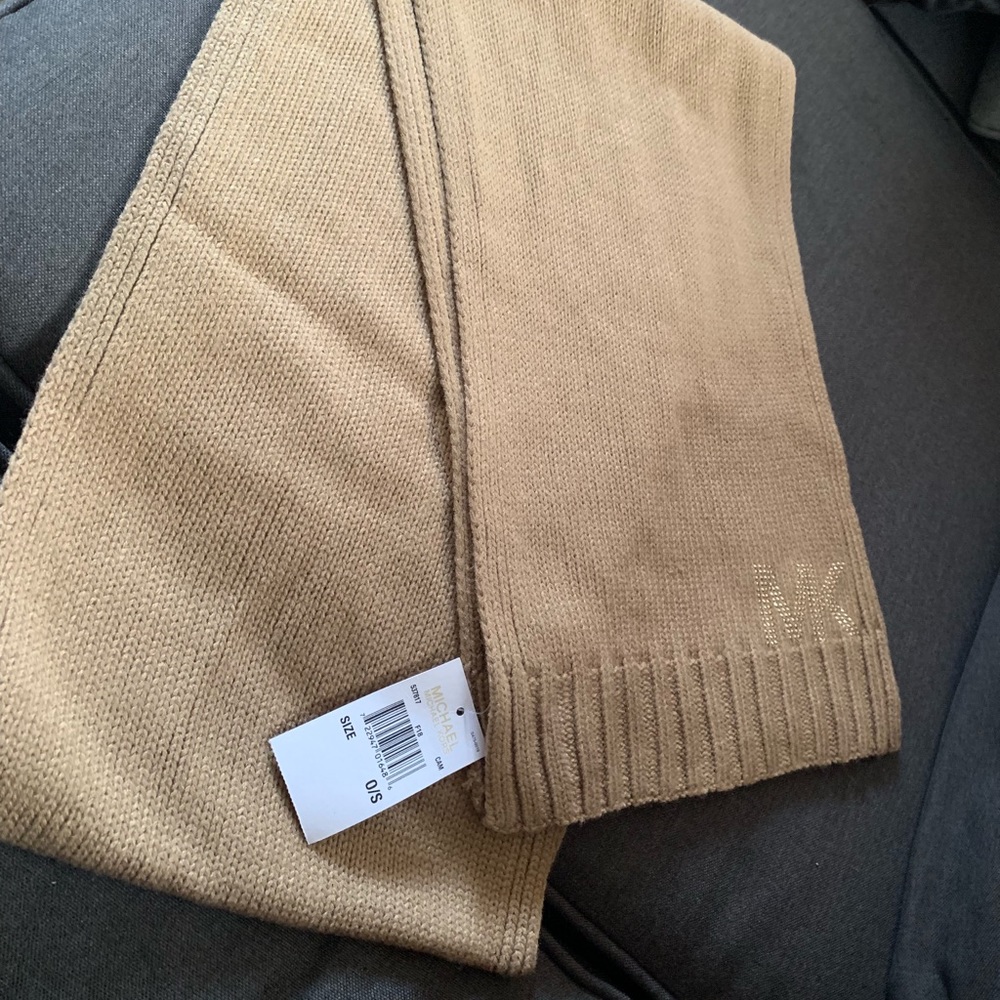 Michael Morse scarf (NEW)